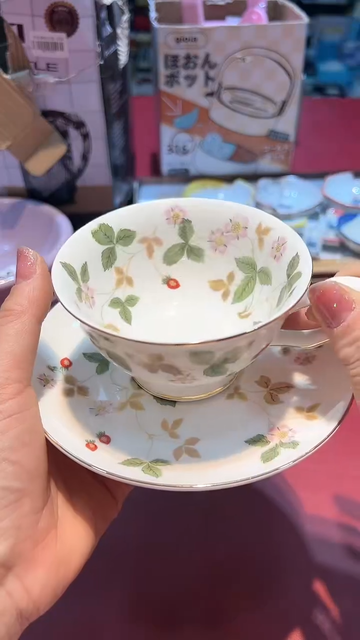 【闪购商品】瓷片锅碗瓢盆一件不剩