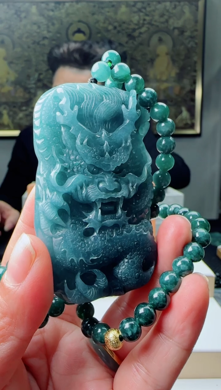 【闪购商品】翡翠颈饰未镶嵌多样性随机发其一