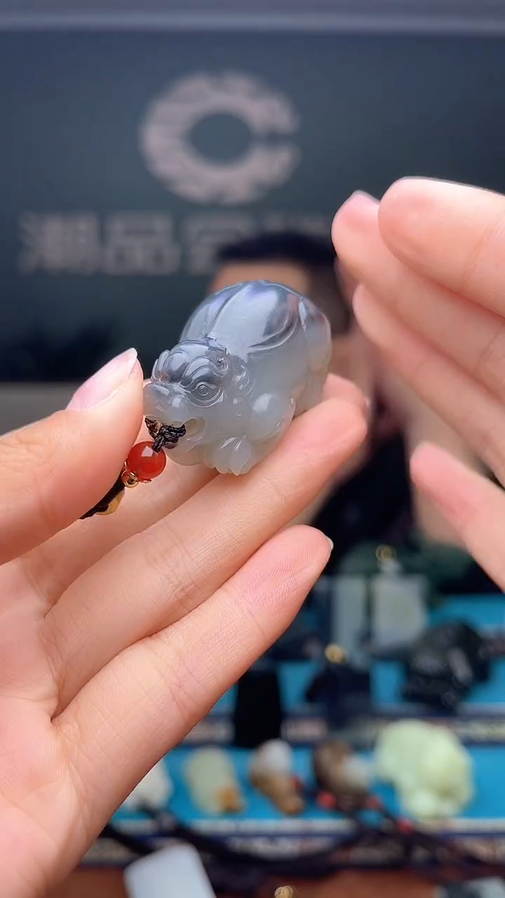 未镶嵌和田玉挂件1