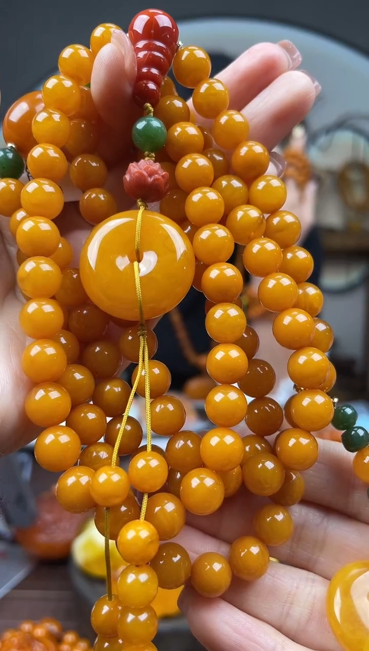 【闪购商品】琥珀裸石未镶嵌首饰 假1赔4 （多样性发货1件