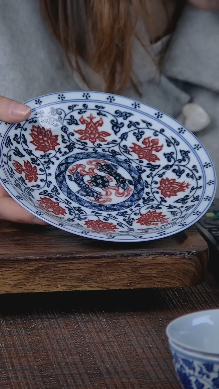 【闪购商品】折葵非器手工手绘青花釉里红缠枝壶承