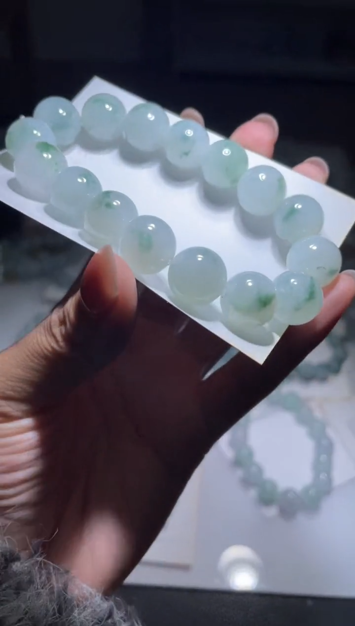 【闪购商品】定制翡翠未镶嵌翡翠手串