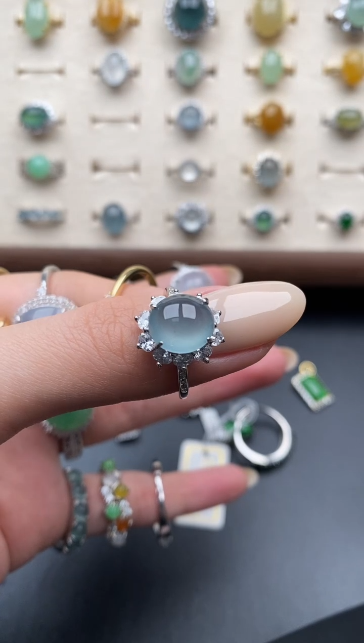 银S925镶嵌戒指翡翠耿*中一物一证一礼盒