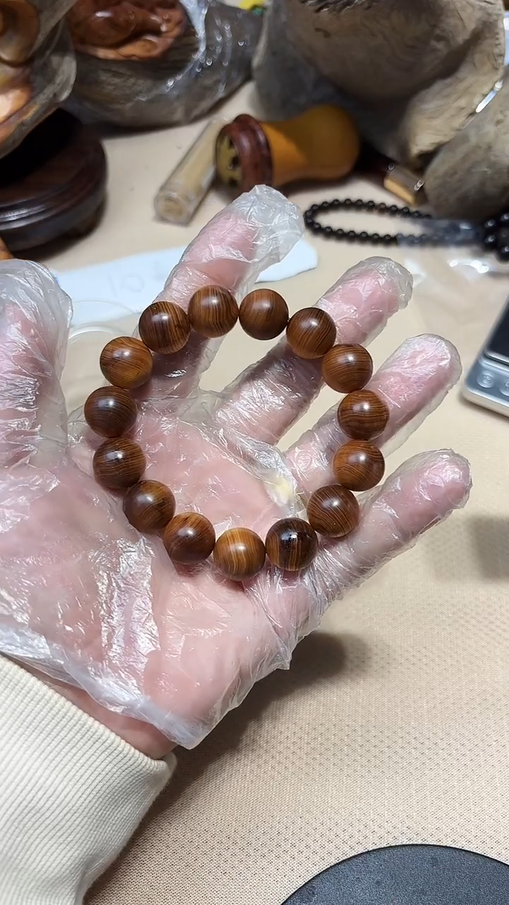 柏木（崖柏）南太行崖柏1.5五灵脂瑕疵
