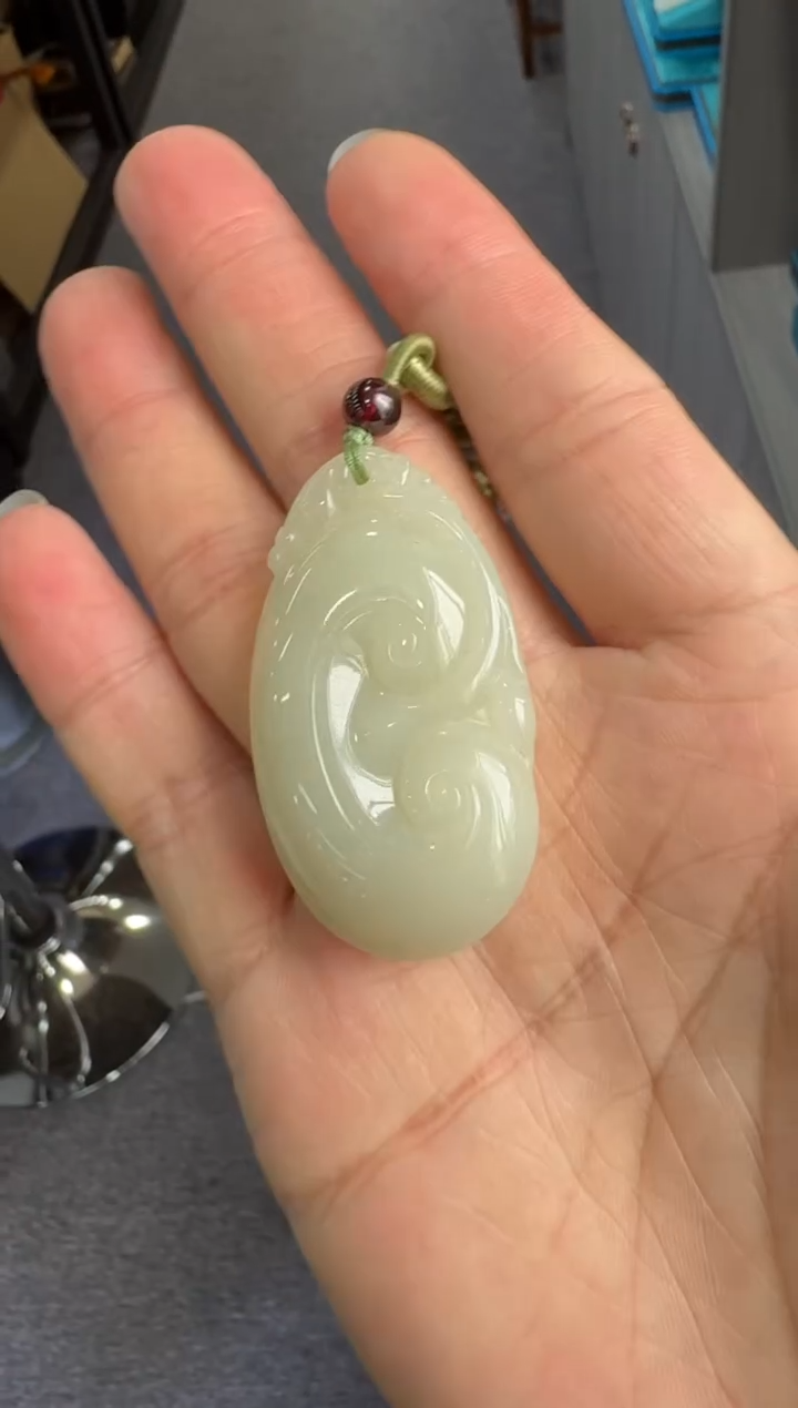 【闪购商品】和田玉吊坠未镶嵌如意配绳
