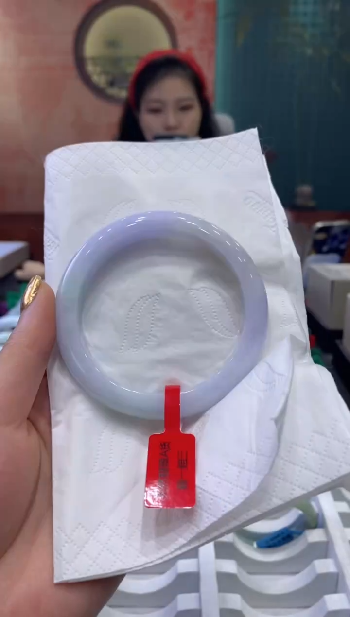 【闪购商品】翡翠手镯未镶嵌多人15743