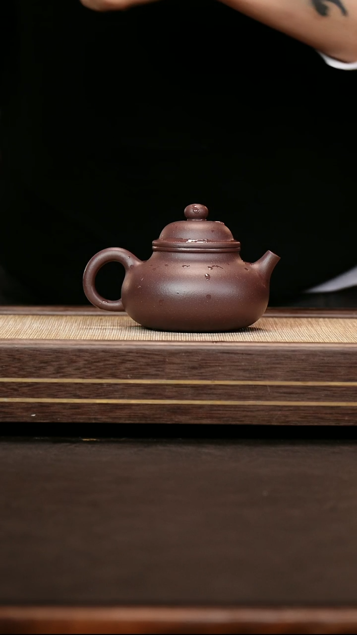 茶壶紫砂四号井底槽清 容天220cc