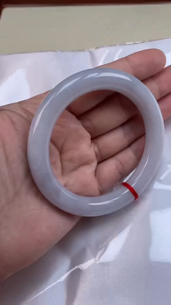 【闪购商品】翡翠手镯未镶嵌天然A货翡翠白月光