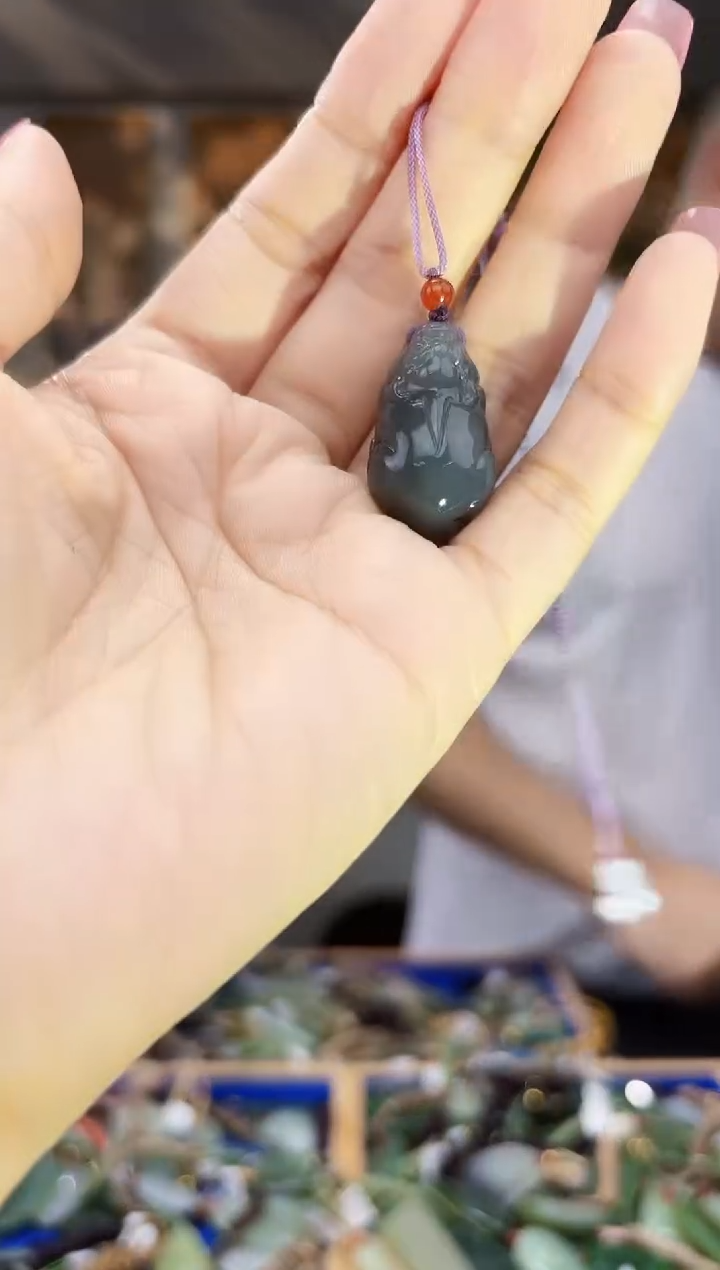 和田玉未镶嵌挂件拍一发一多样性发货