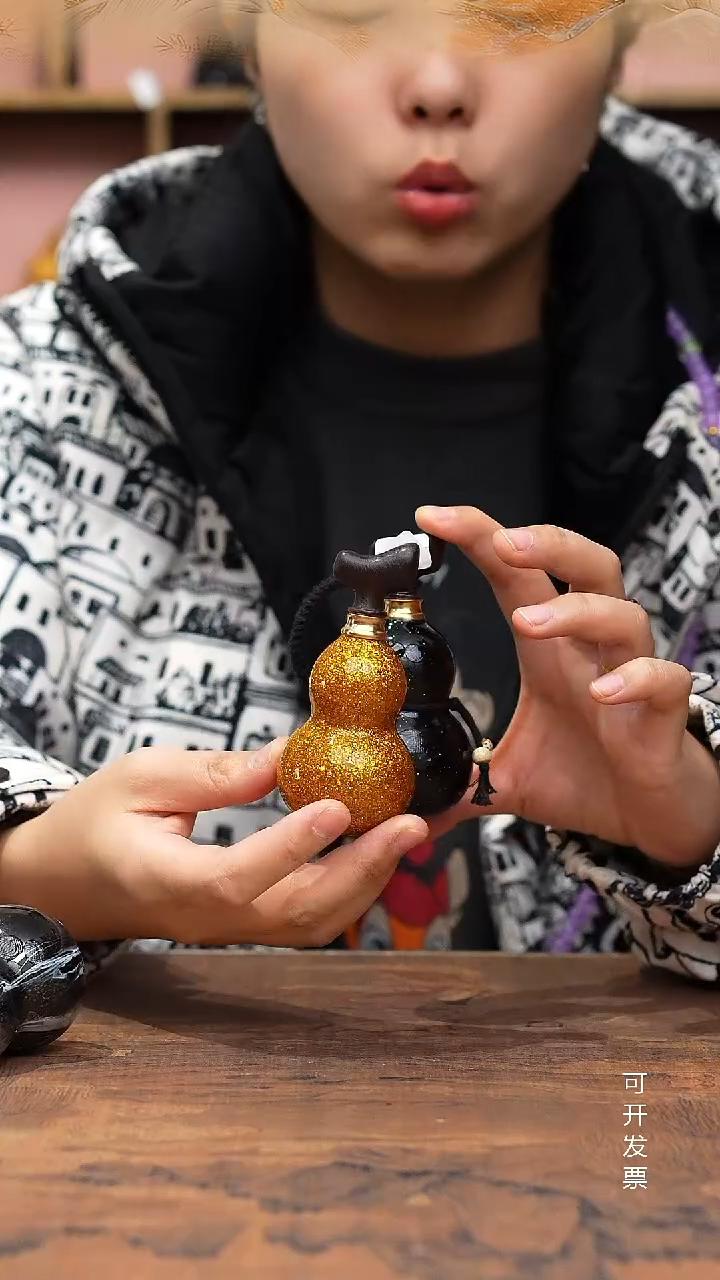 荔****甲348号缘梦工艺葫芦（天然真葫芦）