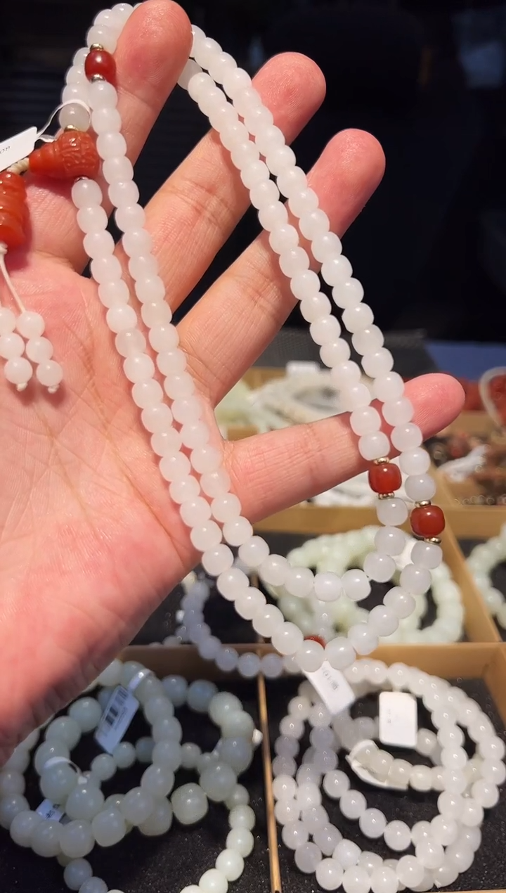 未镶嵌手串和田玉7+108