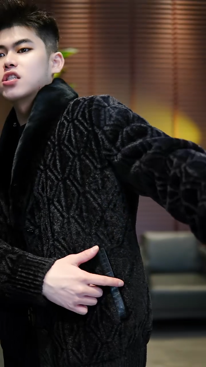 54码（155-170斤）男士兔毛领鹅绒服93235