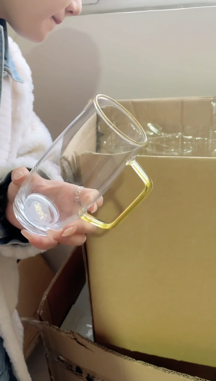 【闪购商品】九河融彩绿茶杯黄