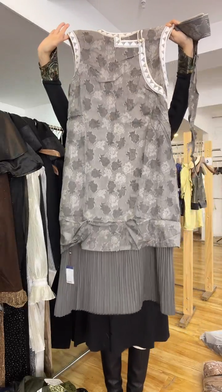 L码        110-120斤  裙子