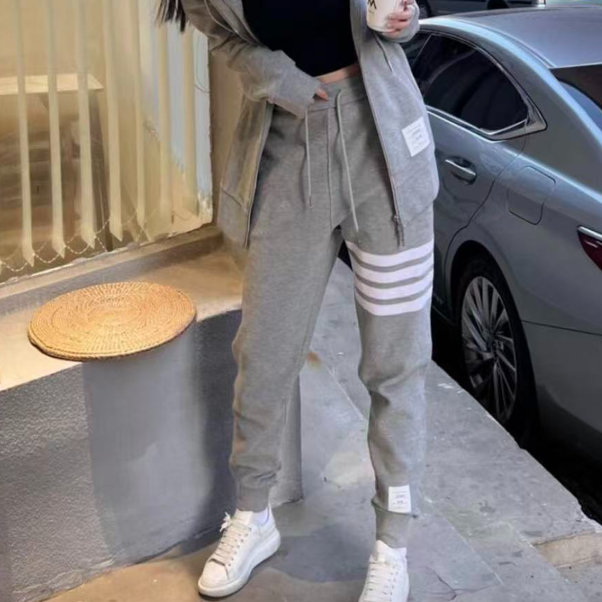 未使用 THOMBROWNE 灰色经典logo抽绳长裤