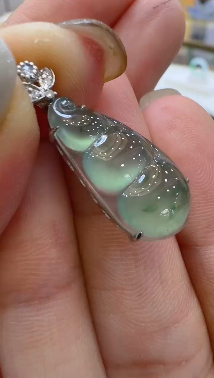 翡翠18K金镶嵌吊坠(不含链)多样性团购发一件