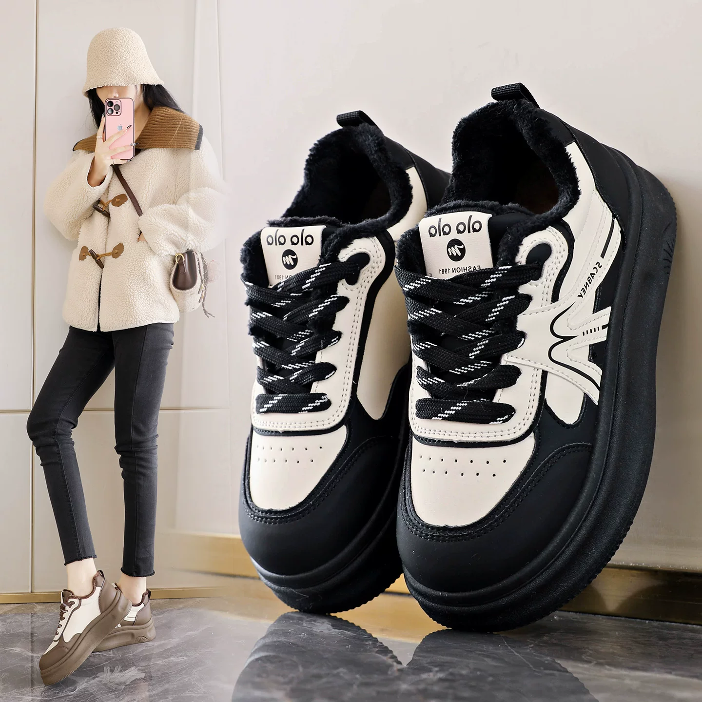 女鞋真皮复古薄绒板鞋女2025新款秋冬厚底加绒运动鞋软底防滑棉鞋