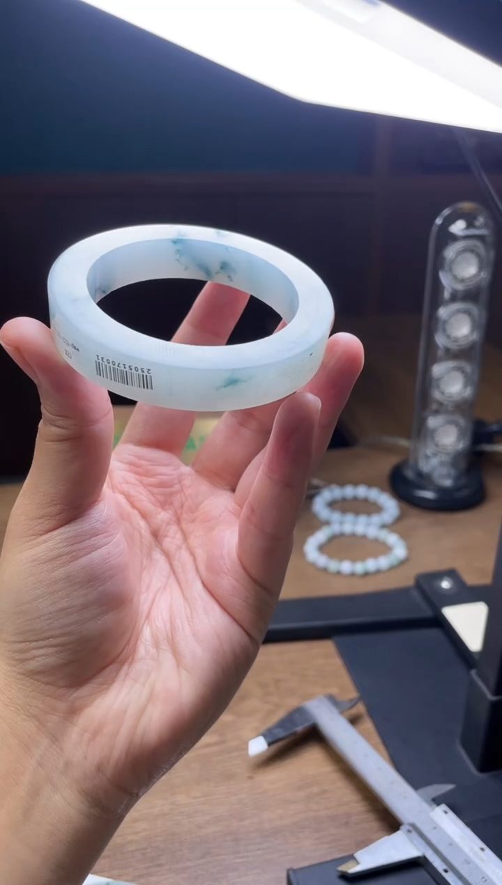 未镶嵌手镯定制翡翠用****9定制