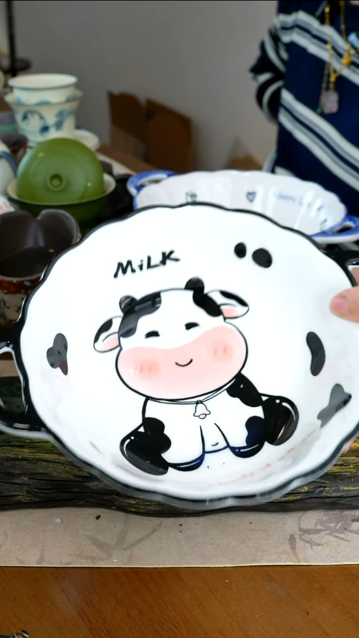 陶茶瓷物语奶牛餐盘