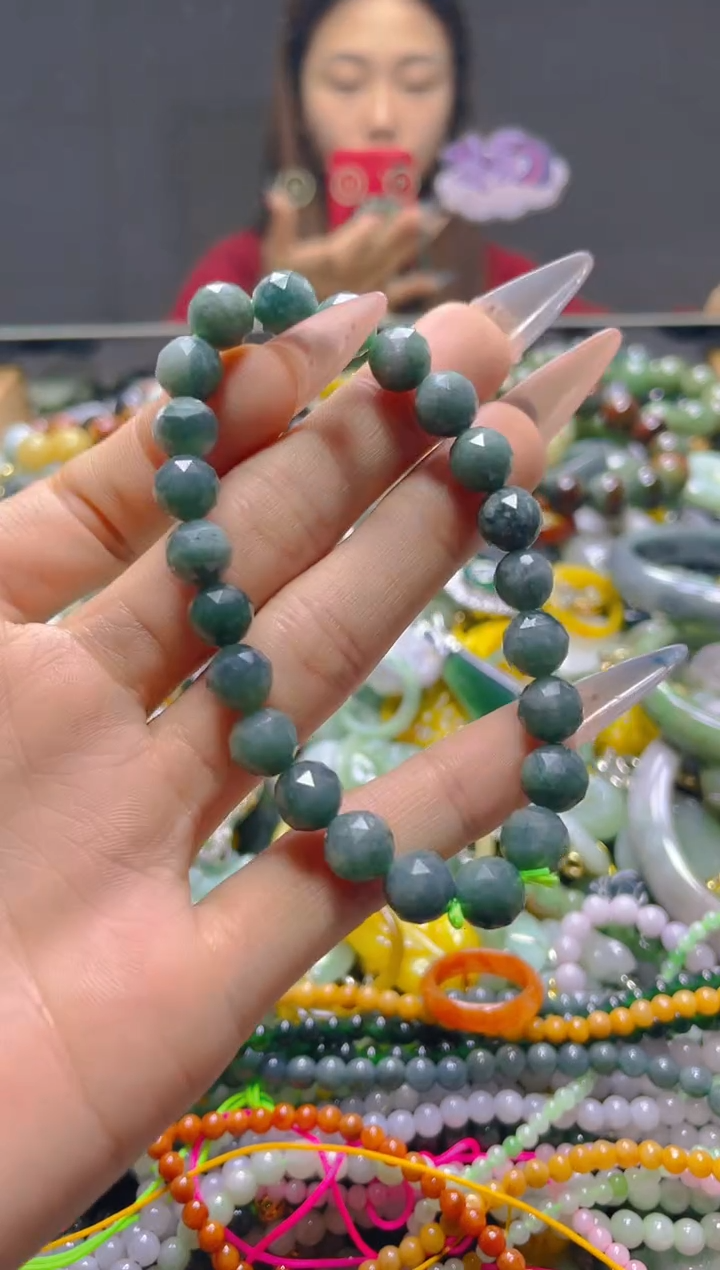 颈饰未镶嵌翡翠8MM