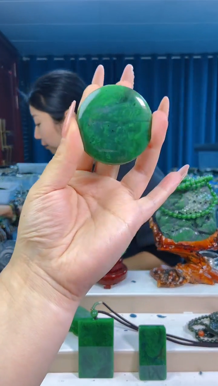 【闪购商品】和田玉挂件未镶嵌1