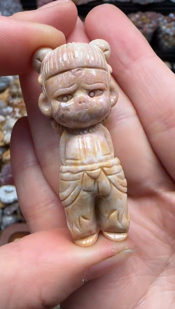 【闪购商品】硅化珊瑚（珊瑚玉）颈饰未镶嵌750