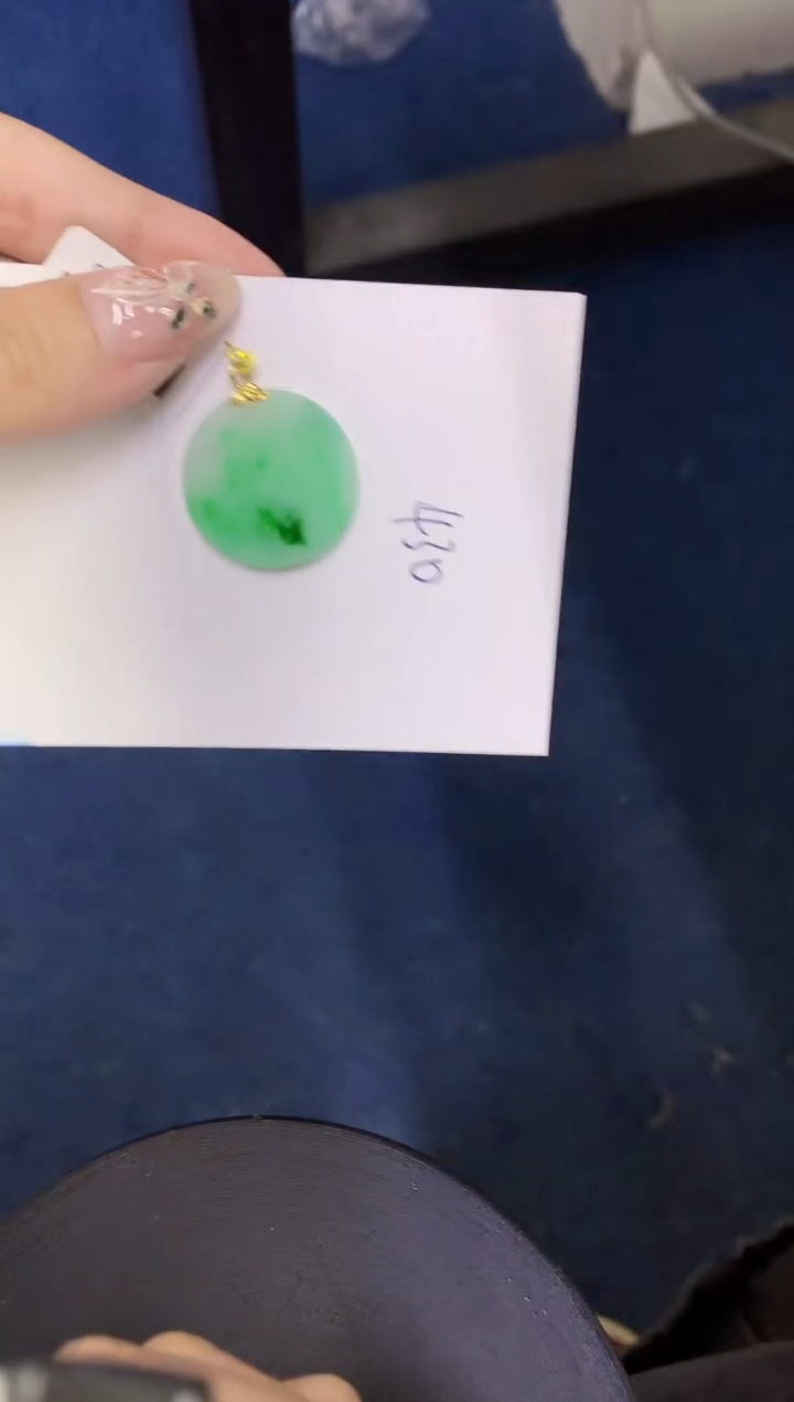 【闪购商品】翡翠颈饰18K金镶嵌000000000000