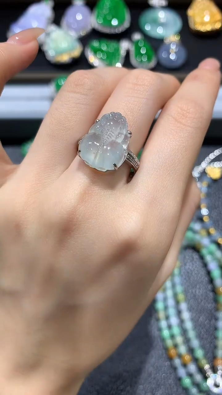 【闪购商品】翡翠戒指18K金镶嵌20团购