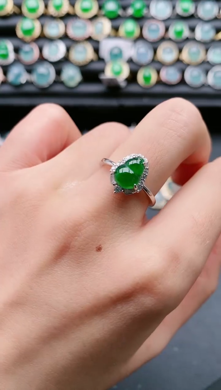 【闪购商品】翡翠戒指银S925镶嵌1111