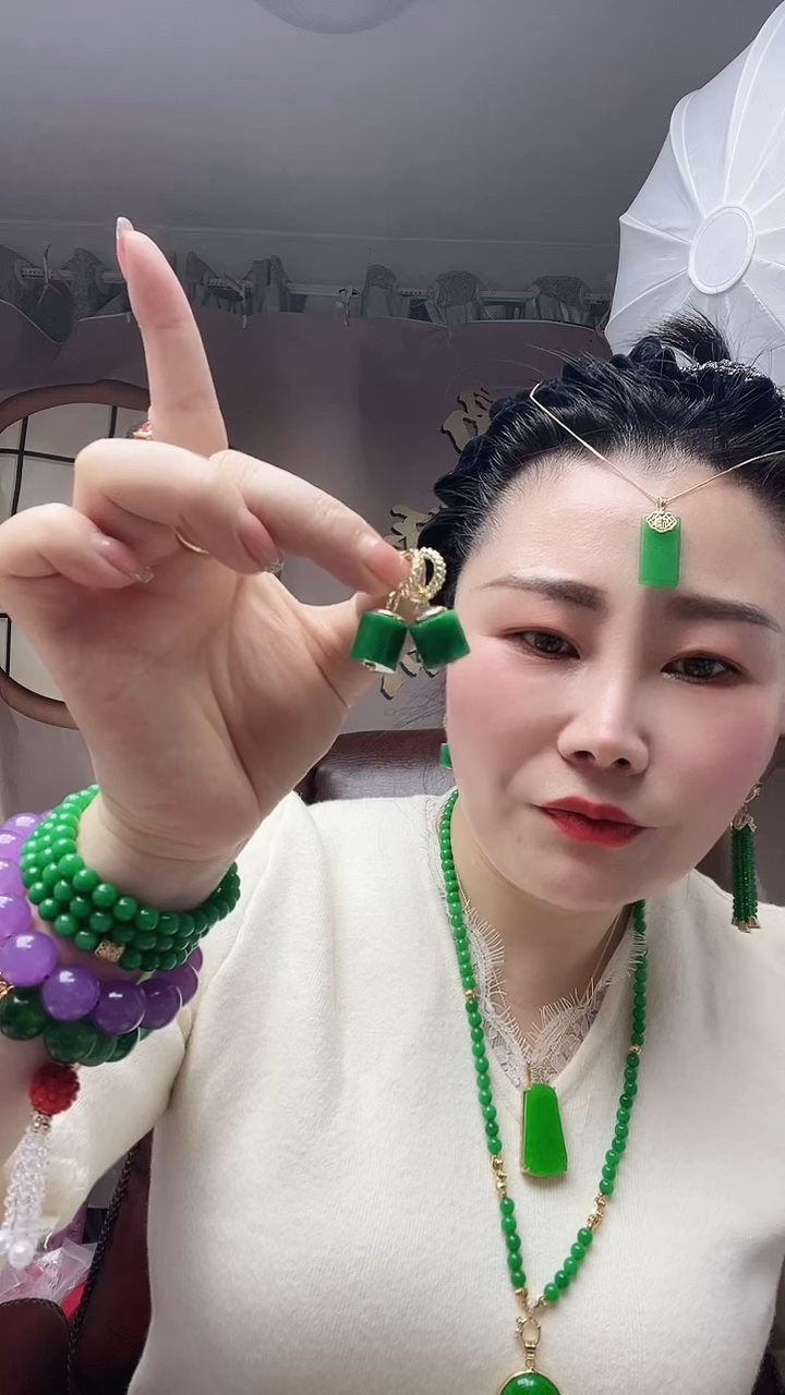 【闪购商品】翡翠耳饰14K金镶嵌088号