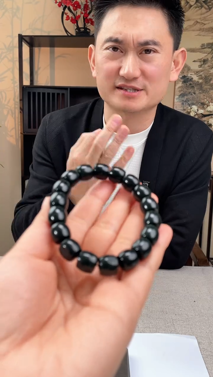 【闪购商品】定制和田玉多样性发货拍一发一08138