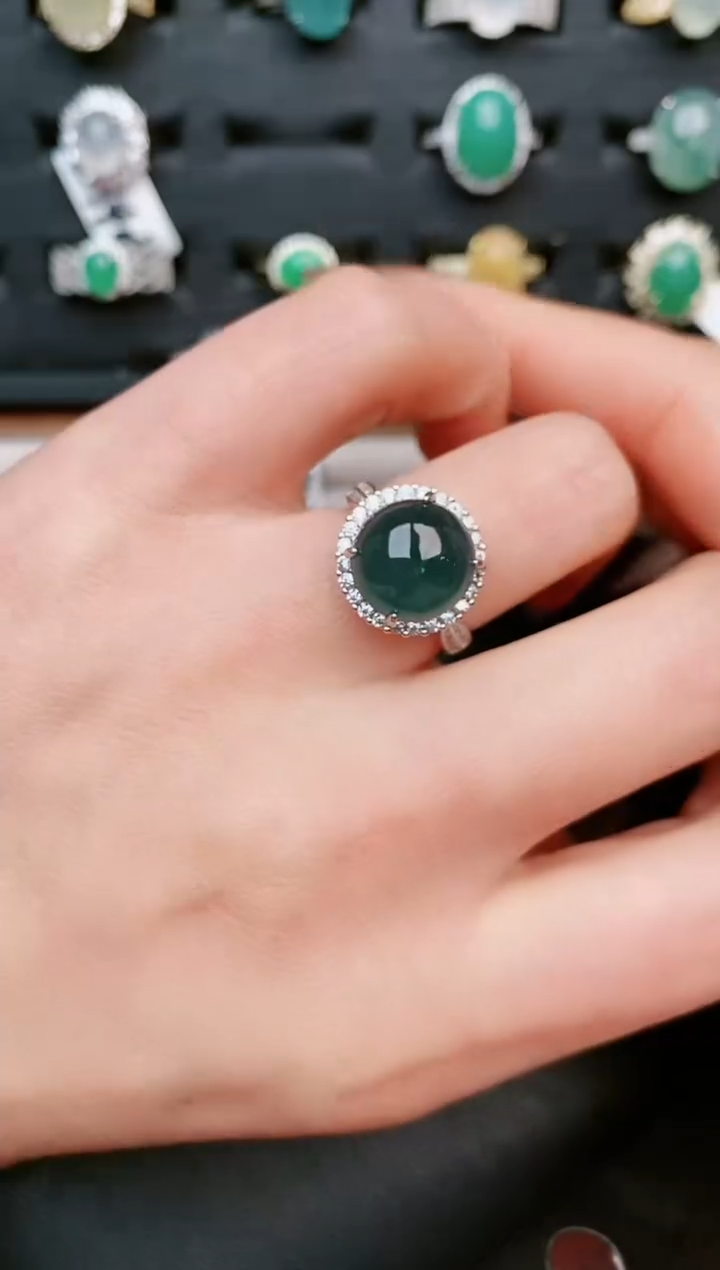 【闪购商品】翡翠戒指银S925镶嵌....