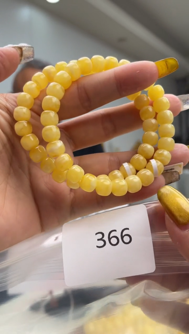 【闪购商品】琥珀裸石未镶嵌366多样性发其中一件