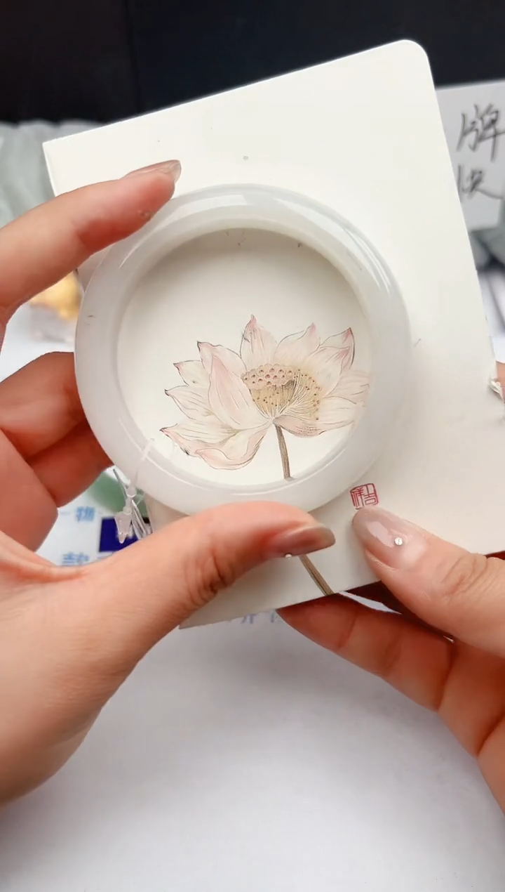 【闪购商品】石英质玉手镯未镶嵌132-PB