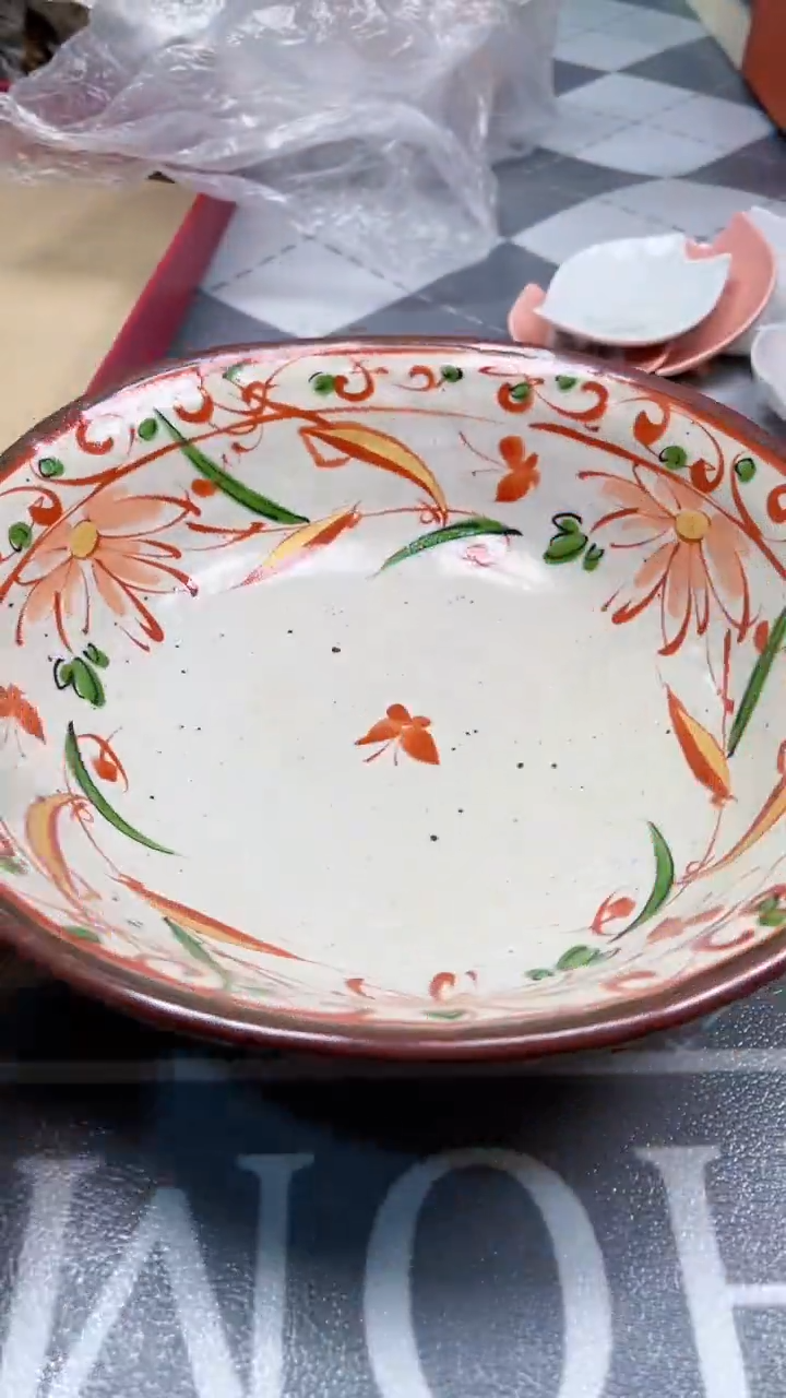 瓷片陶瓷如图所示周边