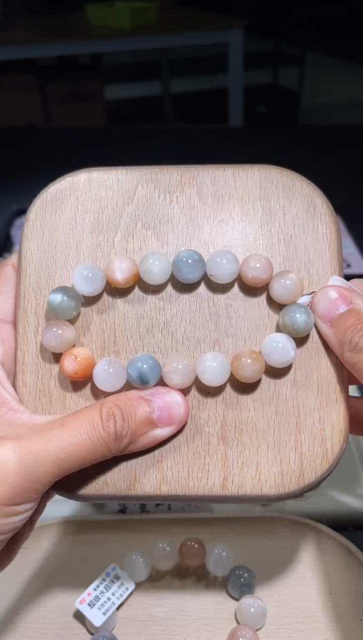 【闪购商品】水晶手链未镶嵌96号多样性发货一I 12+