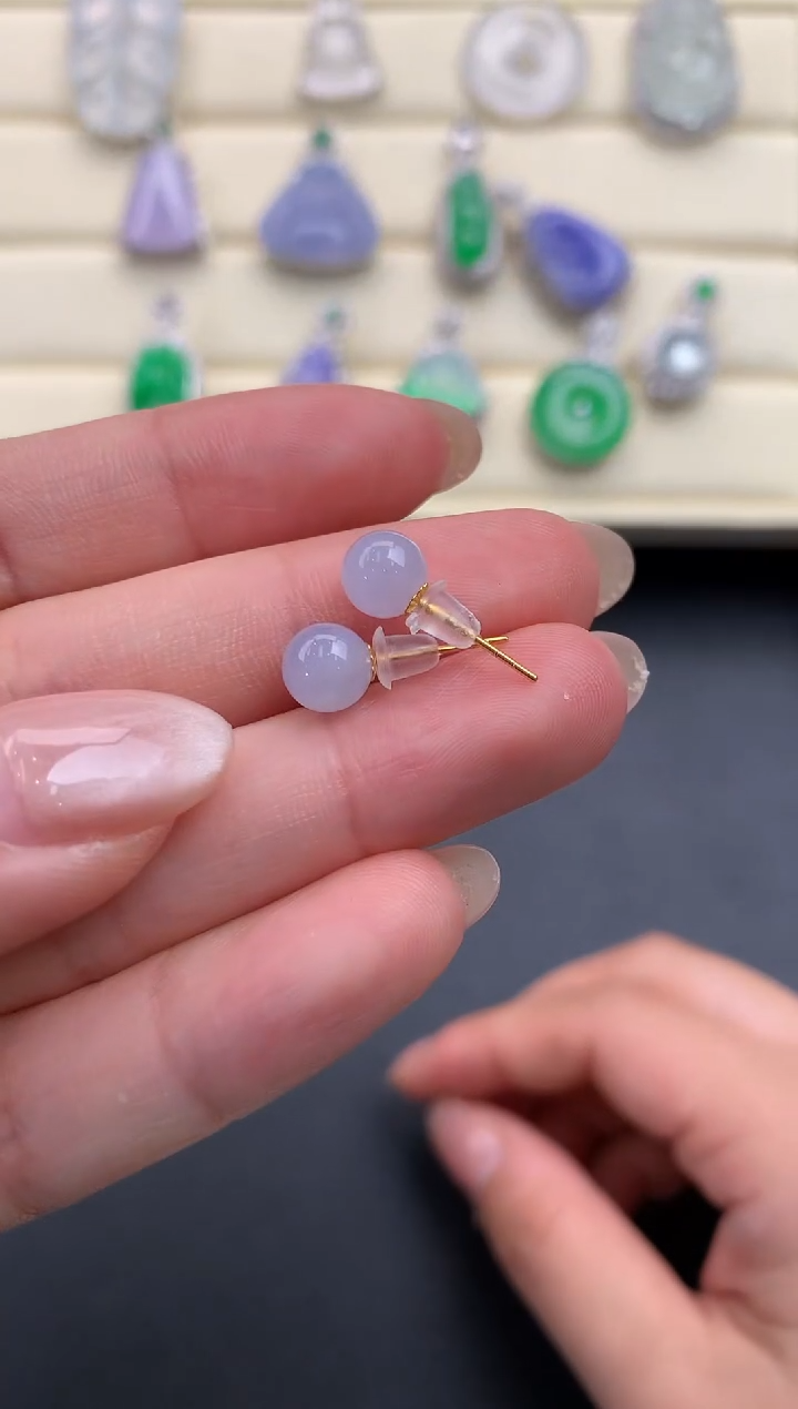 【闪购商品】翡翠颈饰18K金镶嵌Q511   