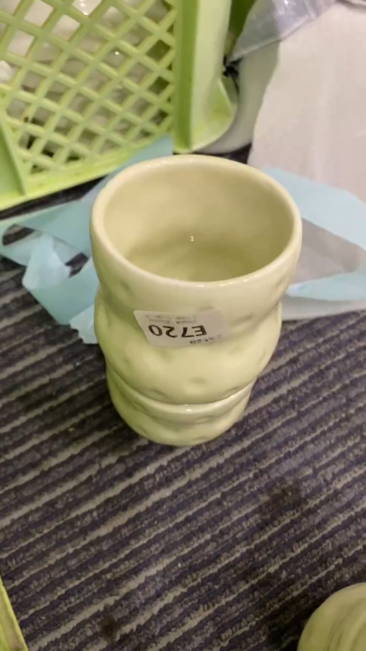 其他远**友回流瓷器默认微瑕，谨慎勿拍E720