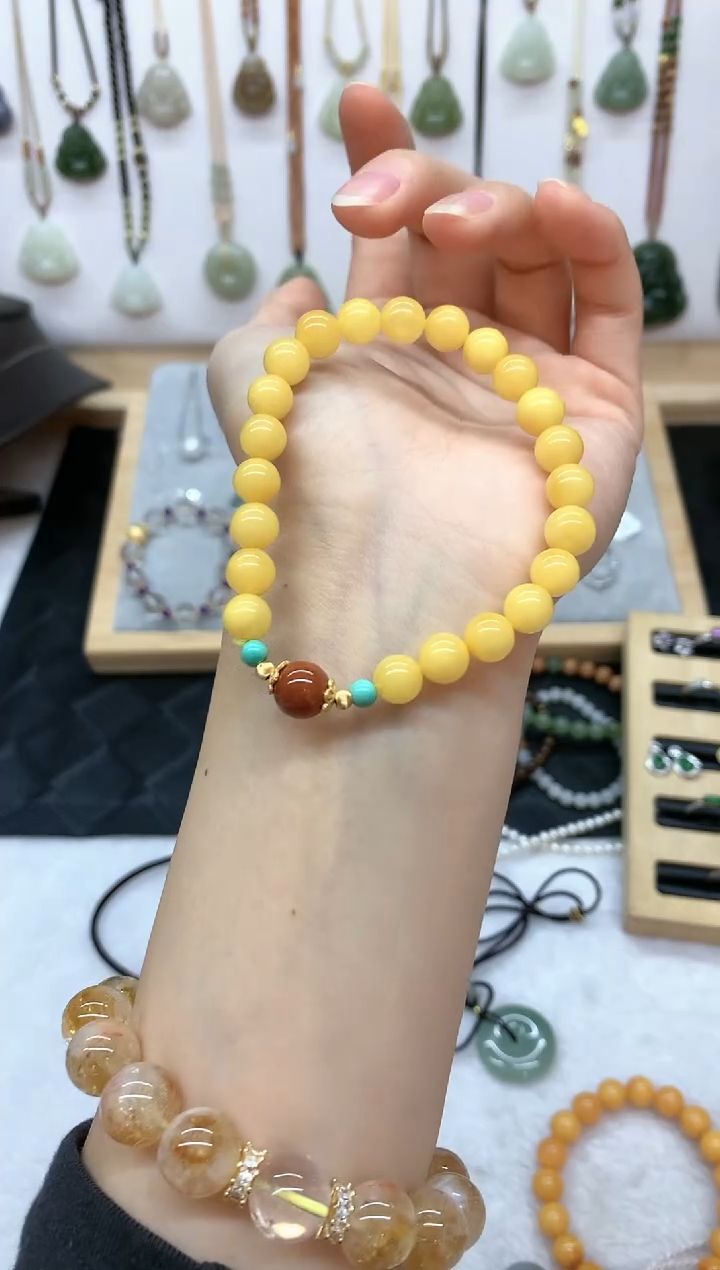 手串蜜蜡未镶嵌改****?吊坠4