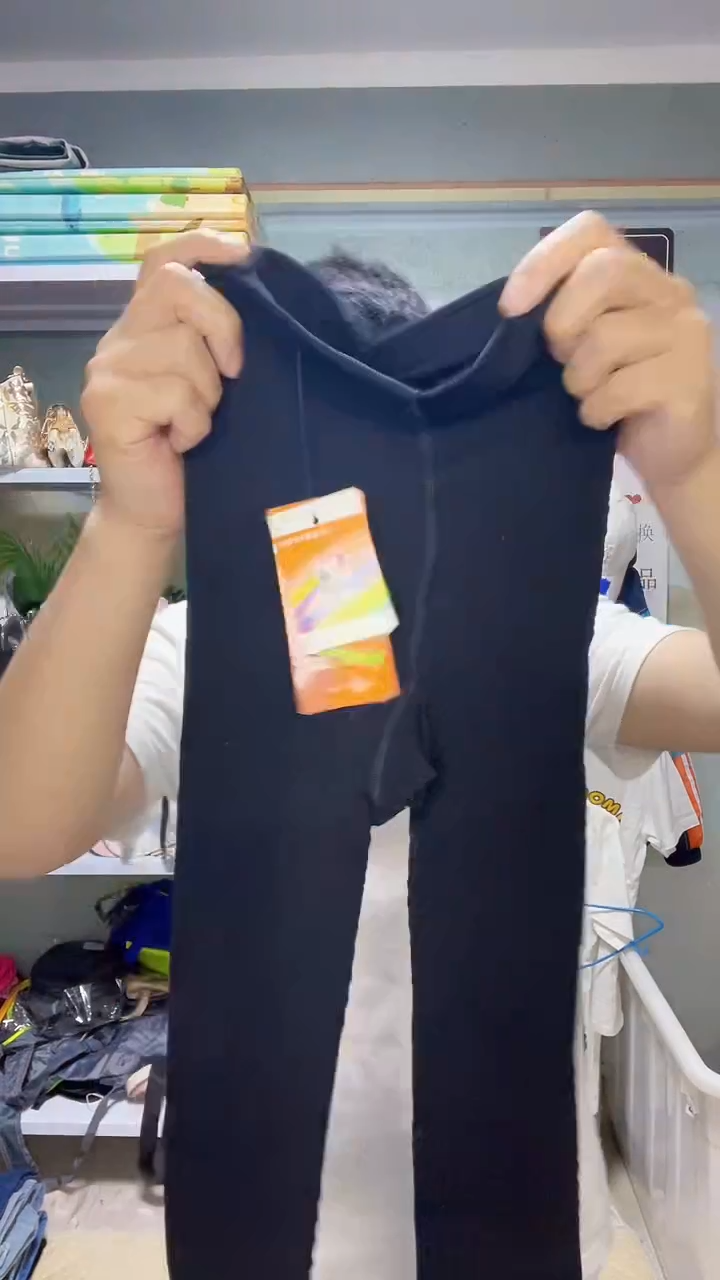 默认微瑕微脏，介意勿拍。编码：