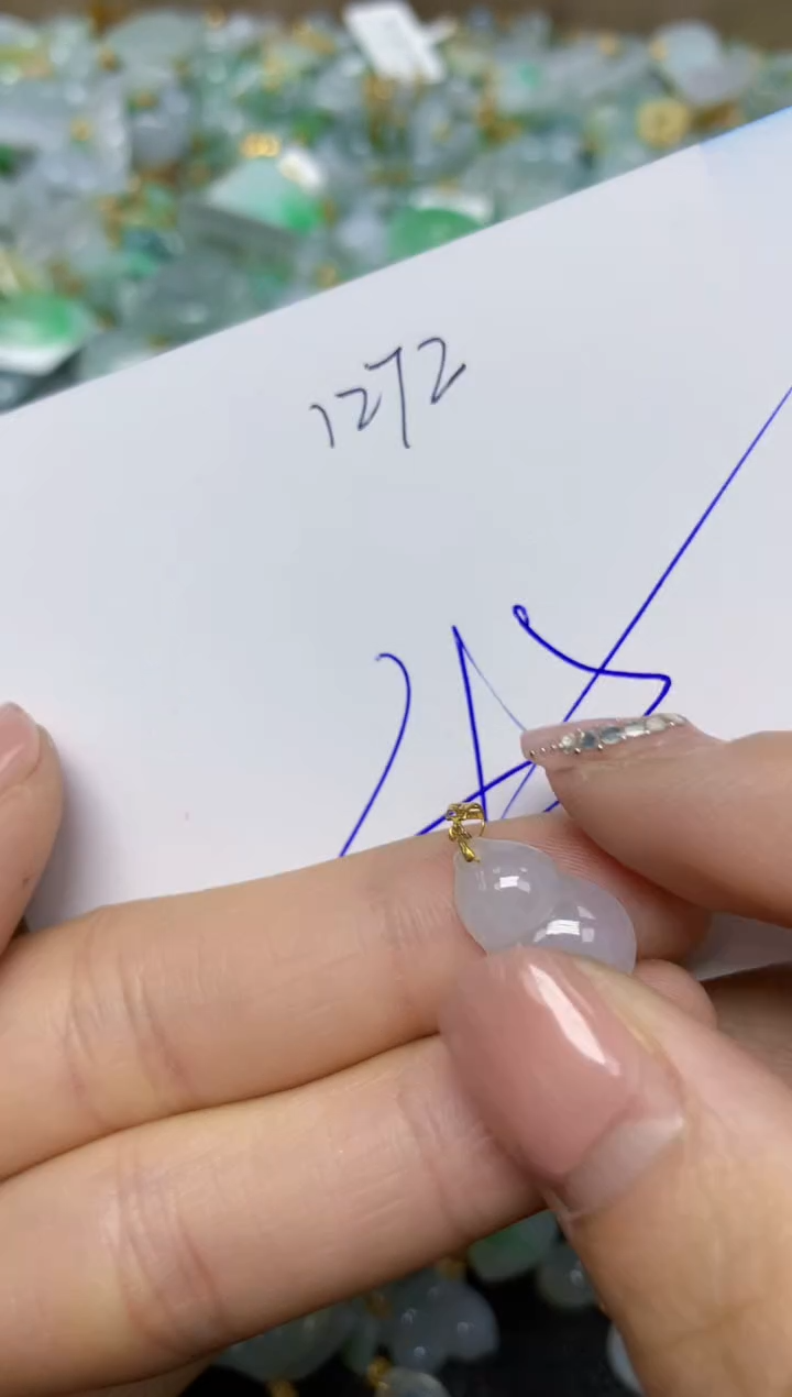 【闪购商品】翡翠挂件18K金镶嵌 天然翡翠A货