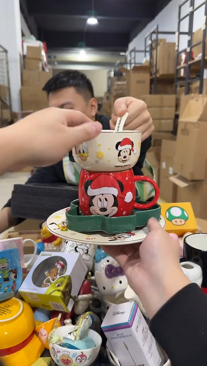 瓷片原盒圣诞米奇餐具套装