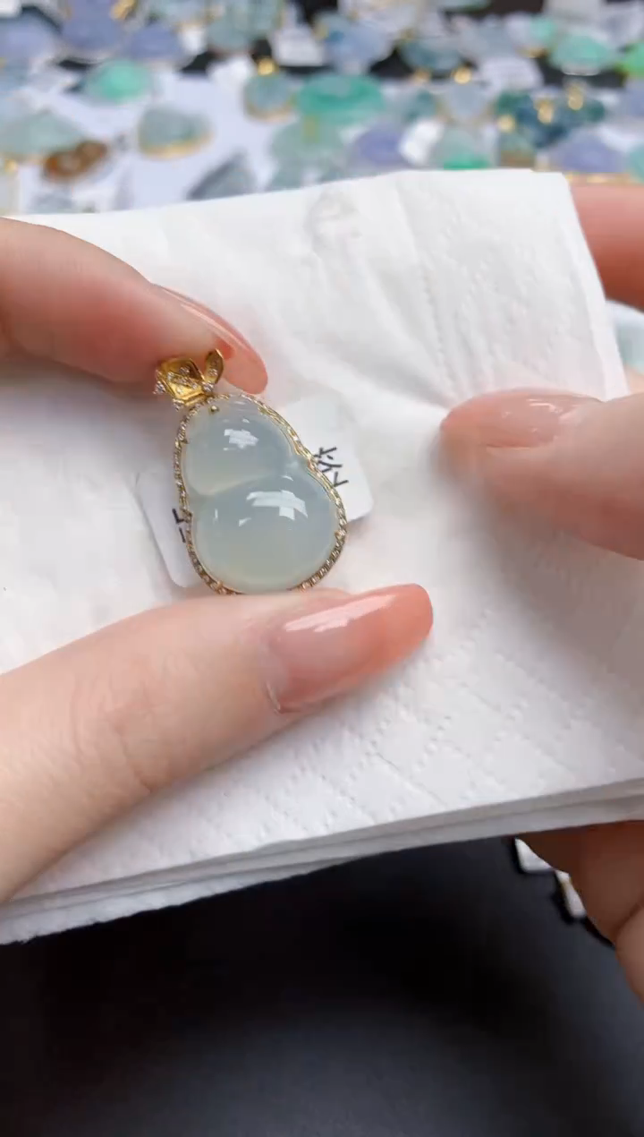 【闪购商品】翡翠颈饰18K金镶嵌天然缅甸翡翠A货