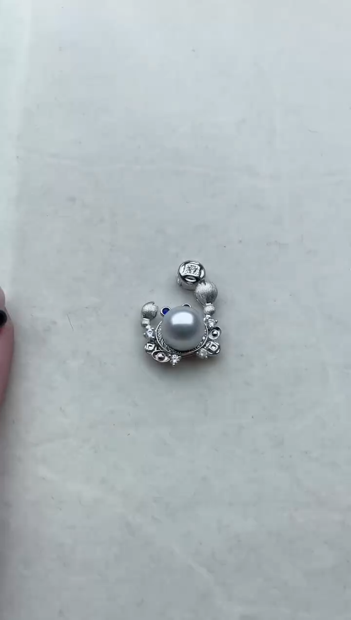 【闪购商品】海水珍珠吊坠银S925镶嵌58