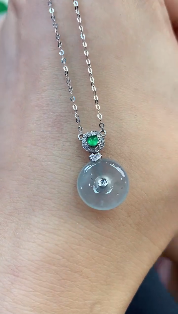 【闪购商品】翡翠吊坠(不含链)18K金镶嵌 C7