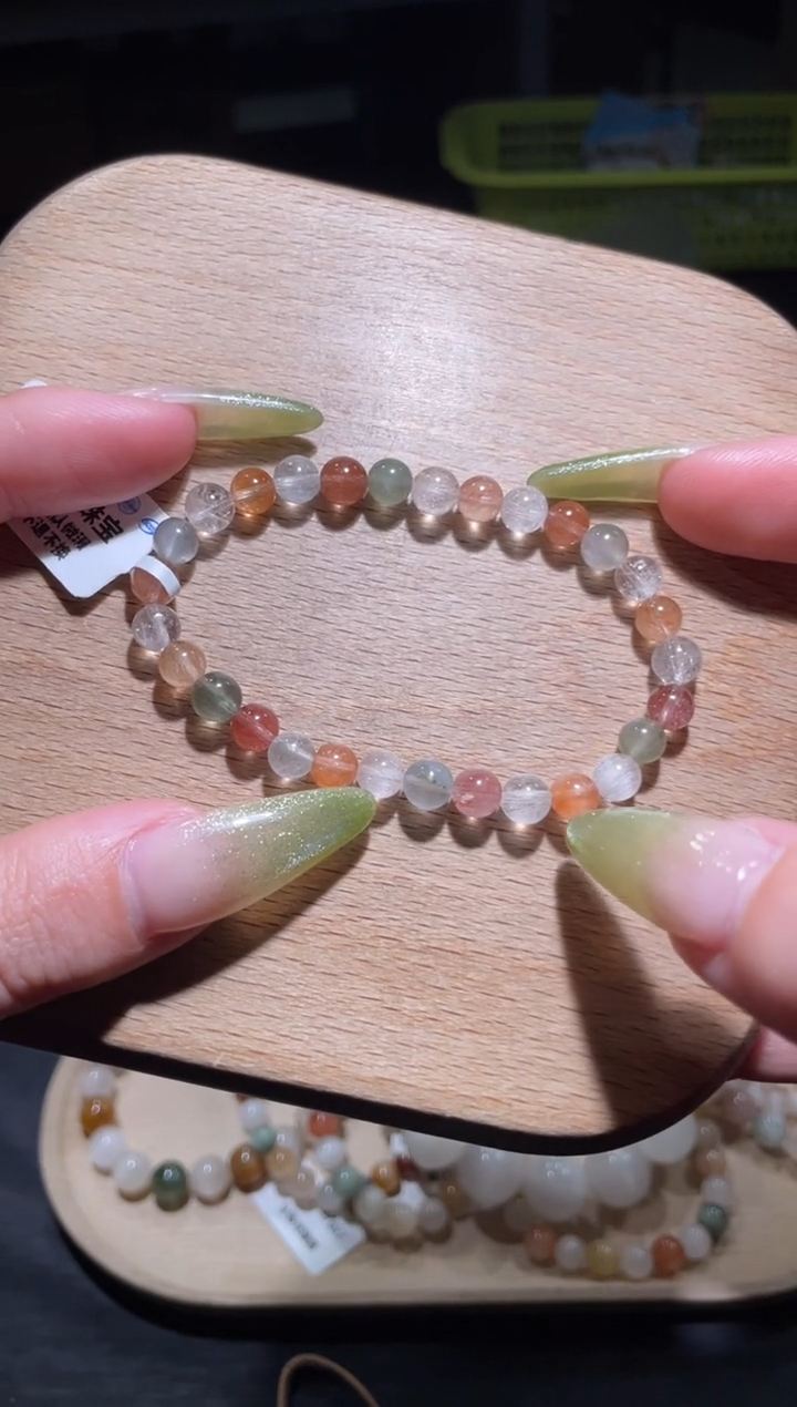 【闪购商品】水晶手链未镶嵌145号多样性发货一V 6+