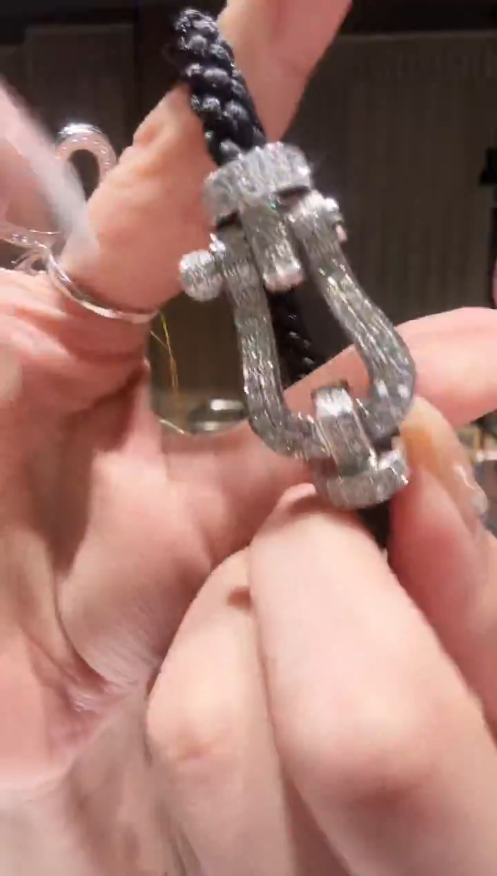 铂Pt950镶嵌吊坠钻石AY0645-PT