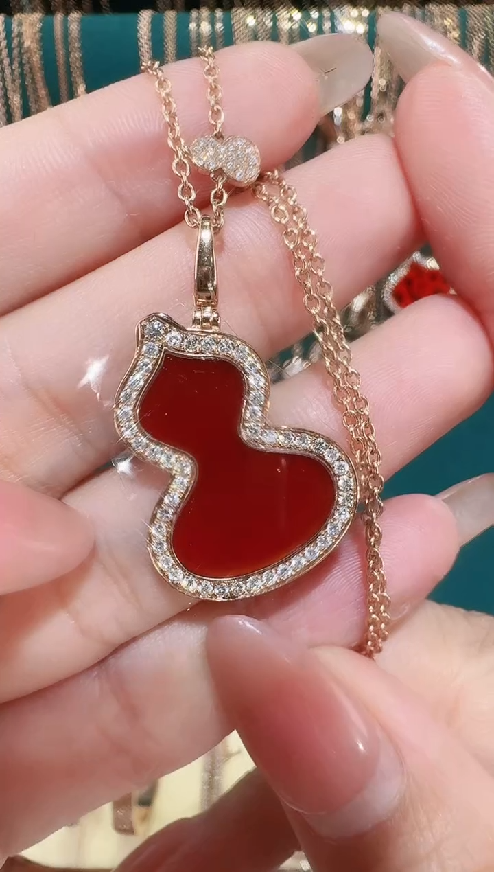 【闪购商品】钻石套链18K金镶嵌大号红色葫芦套链