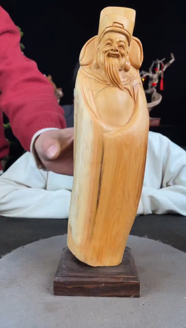 【闪购商品】柏木（崖柏）其他手工摆件,先抢先得!