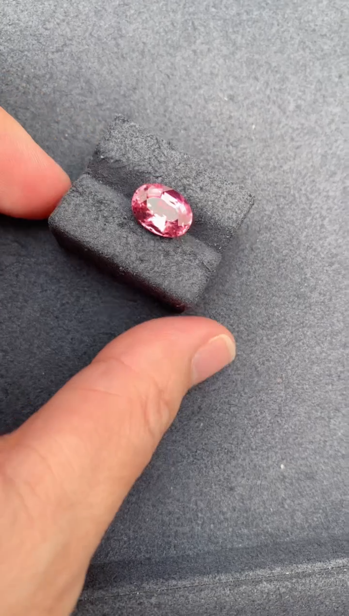 裸石未镶嵌碧玺3.5ct碧玺